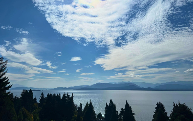 Huinid Pioneros Aparts