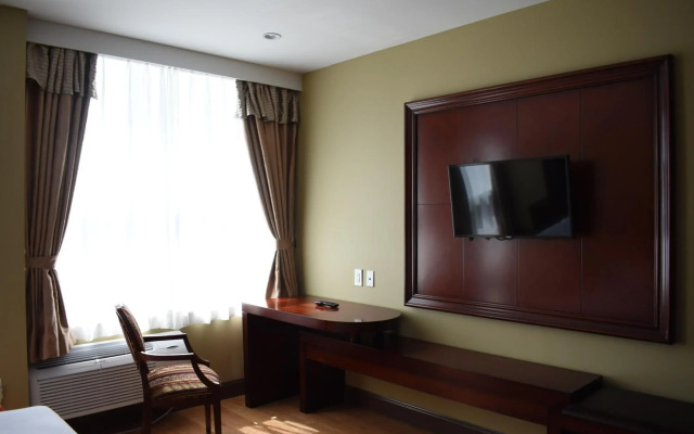 Queens Hotel