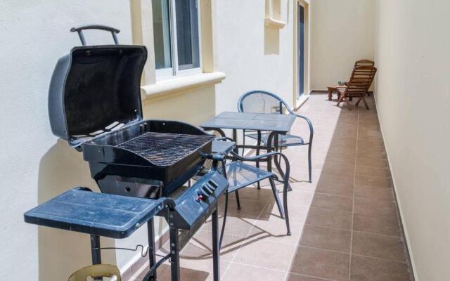 Modern Condo, Just Steps To Mamitas Beach And 5Th!