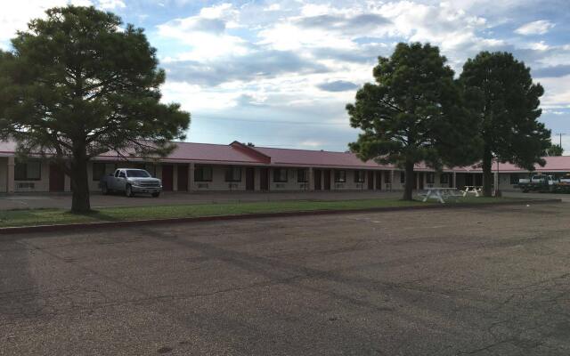 Regal Motel in Las Vegas, New Mexico