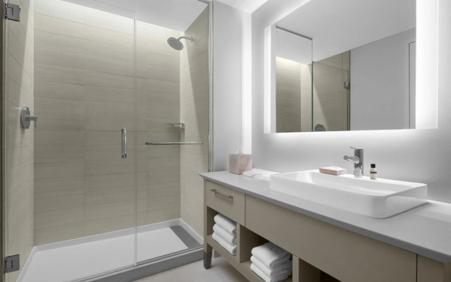 Element Miami Brickell