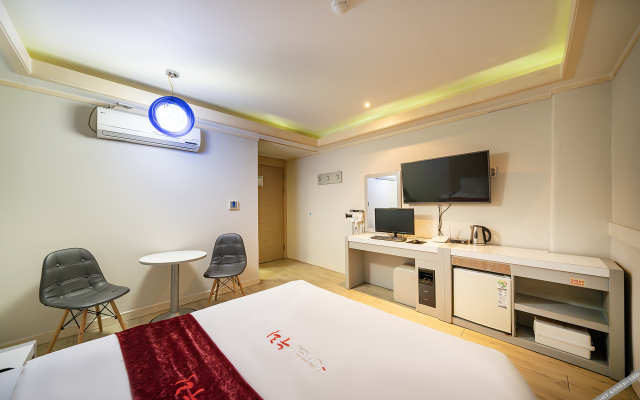 Hotel Nuri