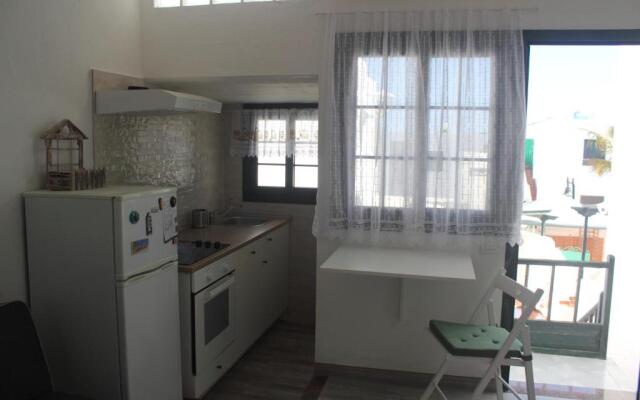 Apart. 3