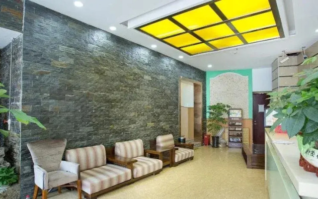 Shang Hai Jiu Sheng Bin Guan