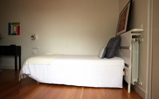 SEAFRONT LUXURY STUDIO by www.SanSebastianApartments.es