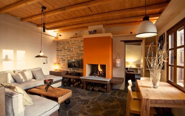 Pelion Homes