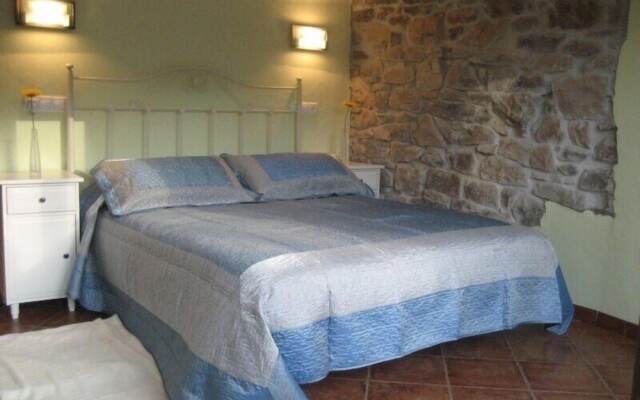 Apartamentos Rurales L'Arboleu