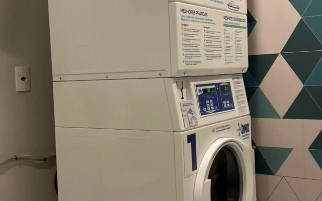 67 New studio in great location! Fast WI-FI, balcony