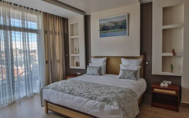 Hotel Menabel