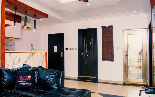 Ai-Royal Hotel & Suites