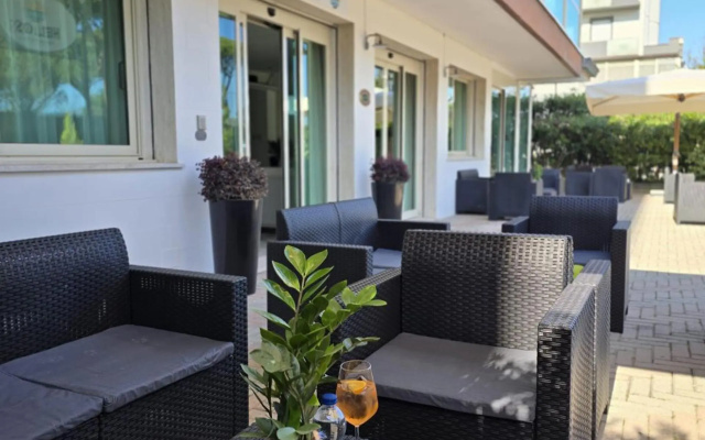 Helios Beach Hotel