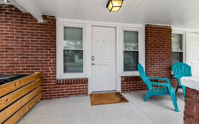 1 bedroom, Allen Street