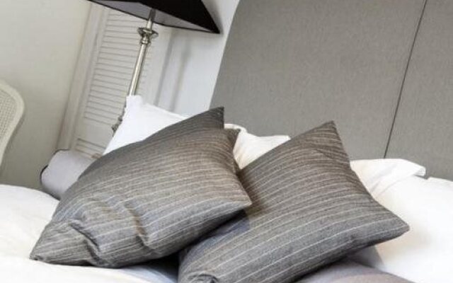 Sutherlands Guest House