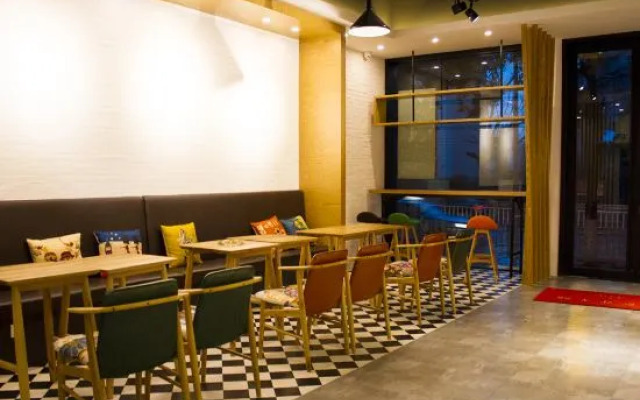 Nanyuan Inn (Ningbo Tianyi Square Caihong South Road)