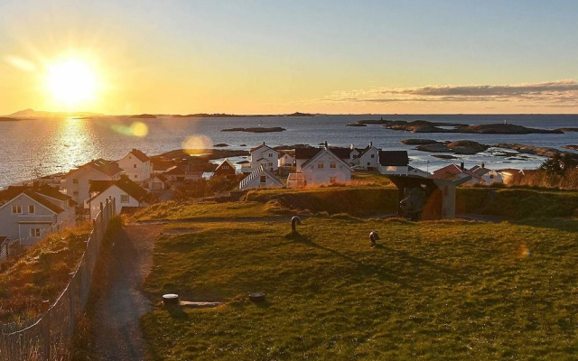 5 Person Holiday Home in Bud-by Traum