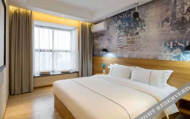 Xiyue Light Luxury Hotel (Huanghua International Airport )