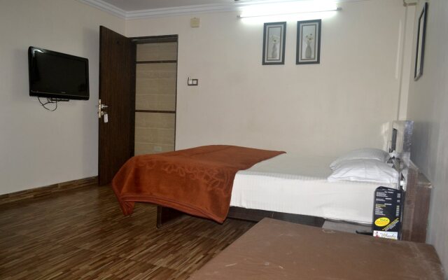 Hotel Rahil Plaza