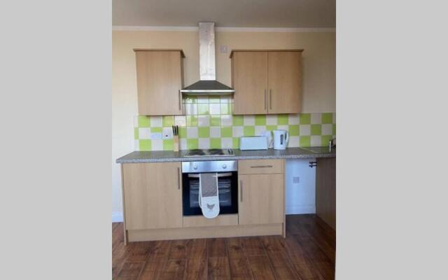 3 Bed Contemporary Crewe apartment