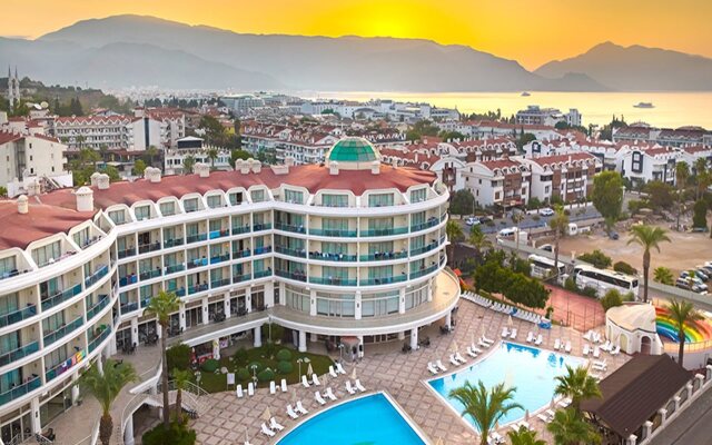 Pineta Park Deluxe Hotel - All Inclusive