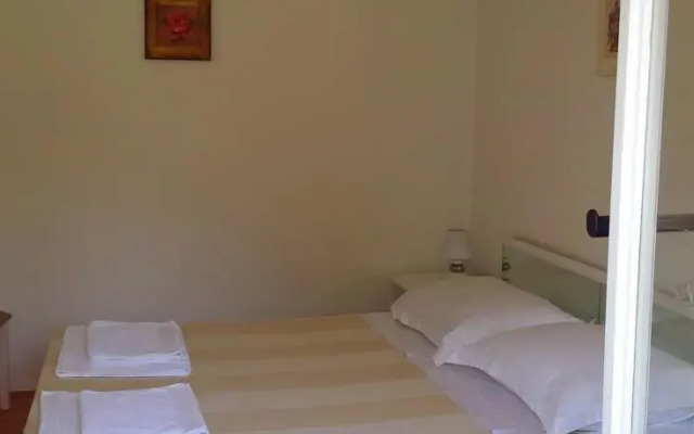 Quiet Escape Apartments