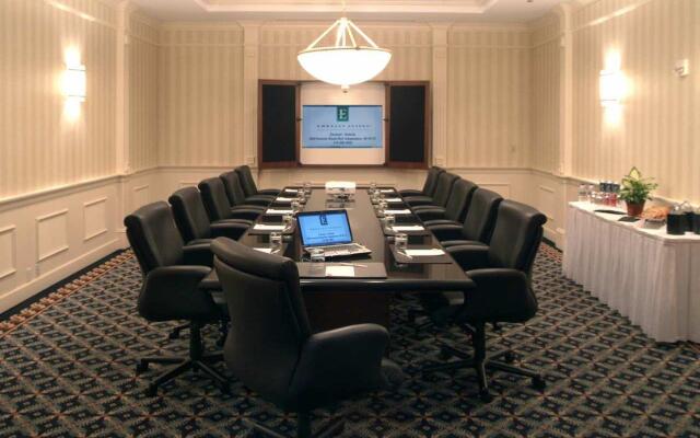 Embassy Suites by Hilton Cleveland Rockside