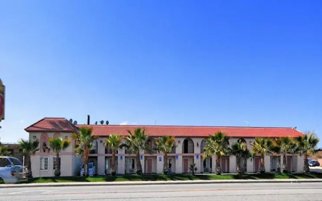 Knights Inn Buttonwillow