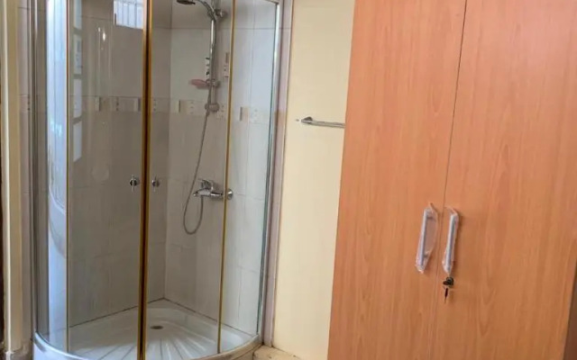 Airy Dale Guesthouse