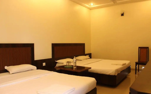Hotel Sai Ramanand