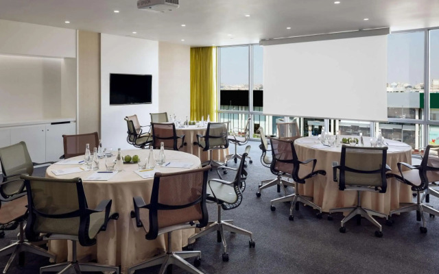 Novotel Jeddah Tahlia Street 