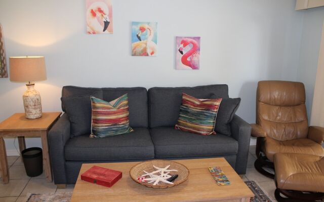 Hrbp0106 2 Bedroom Condo