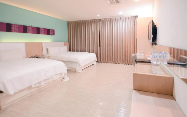i-Deal Hotel