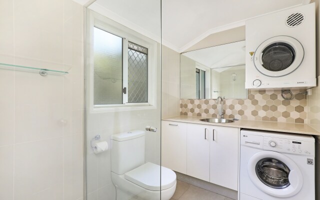 Coral Beach Noosa Resort