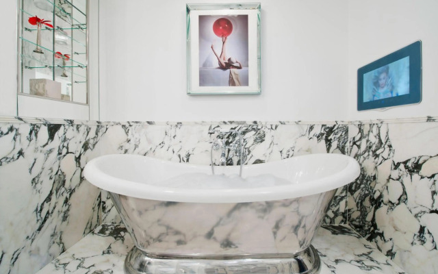 The Wellesley Knightsbridge, A Luxury Collection Hotel