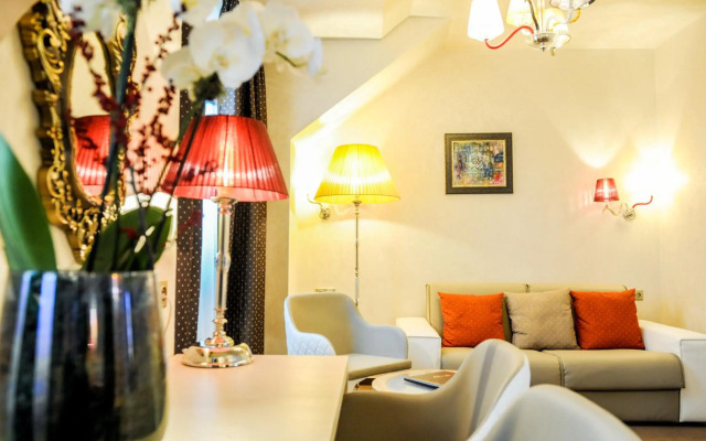 Myo Hotel Mysterius