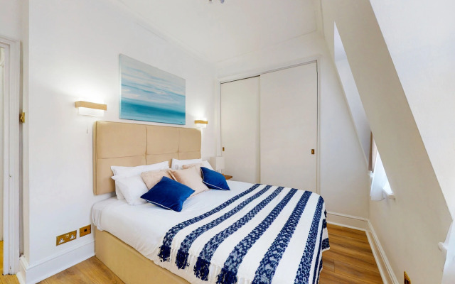 Park Lane Apartments - Clarges St