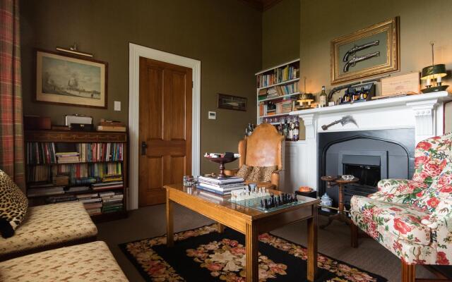 The Manse Luxury Lodge