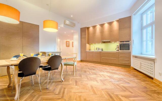 Tyzenhauz Apartments - Luxury