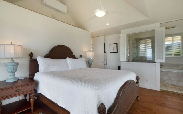 King Hale 4 Bedroom Home by RedAwning