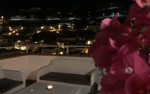 Casa Albergo Portale Pirrera
