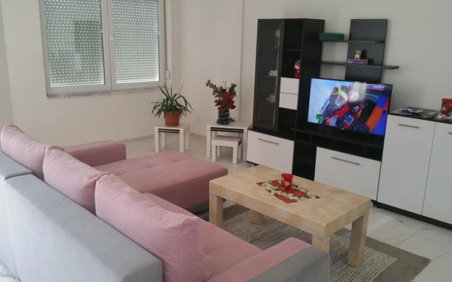 Xxl Apartament City Centar 1