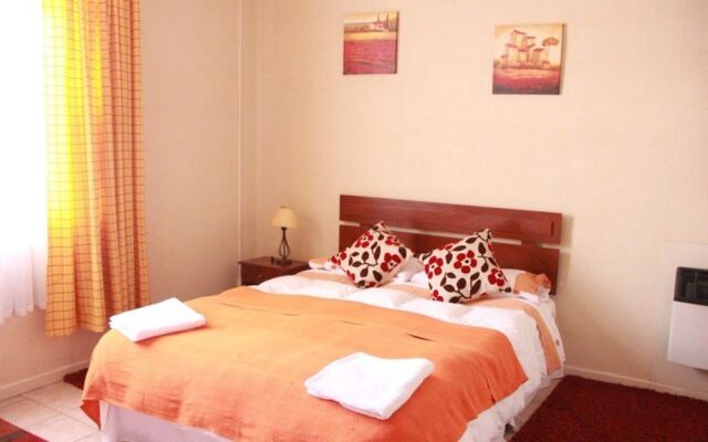 Hostal Taty's House