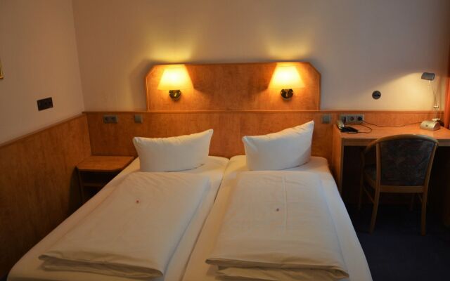 Steen's Hotel