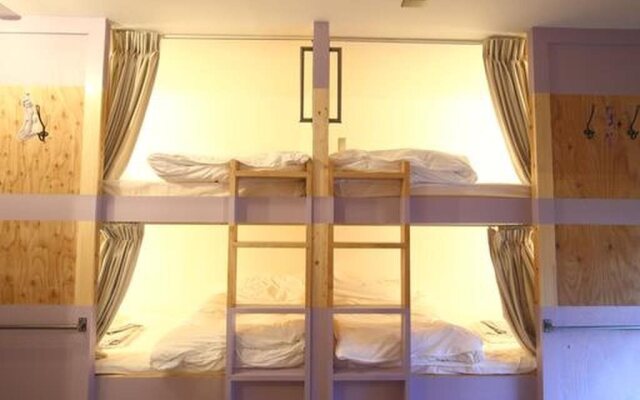 Hostel Bushi