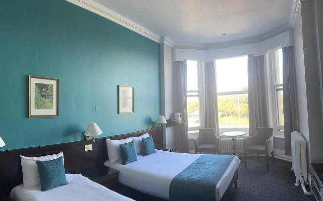 Royal Clifton Hotel