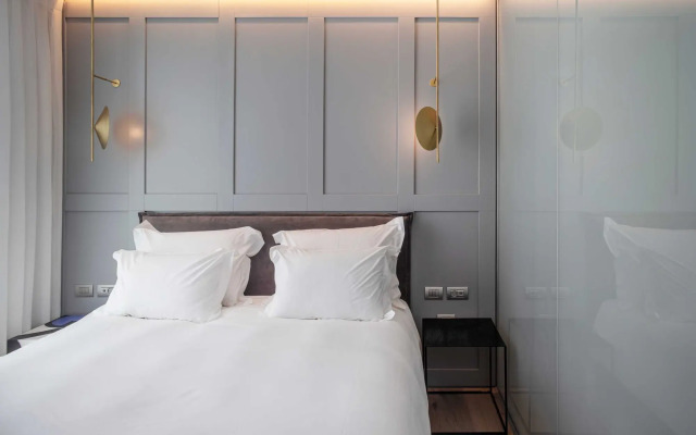 Ink Hotel