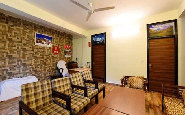 OYO 12818 Dev Villa