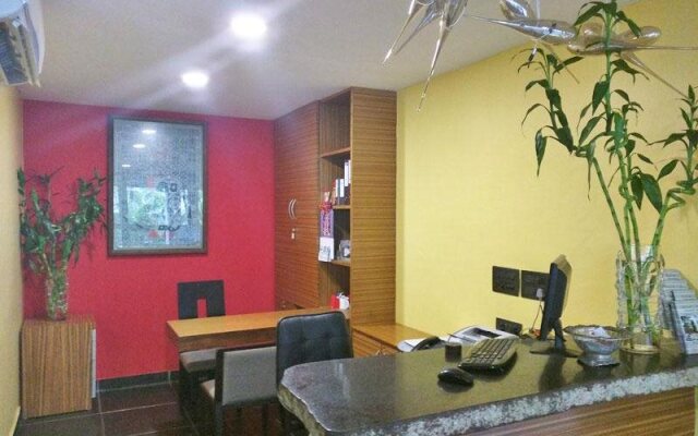 Hotel Illam