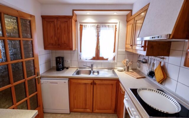 House Reny LAmpolla