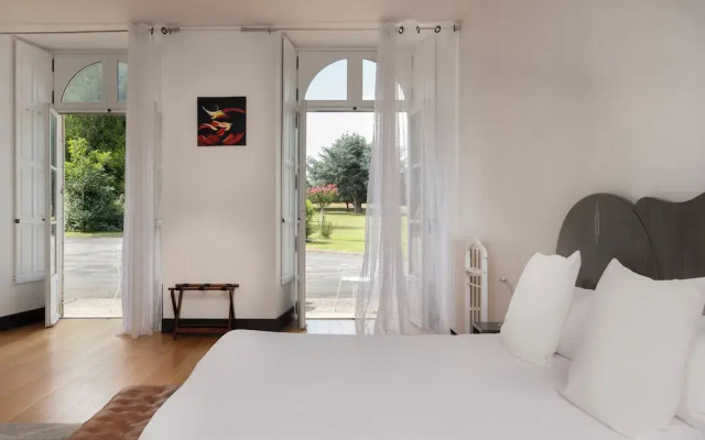 Château de Briançon, The Originals Relais