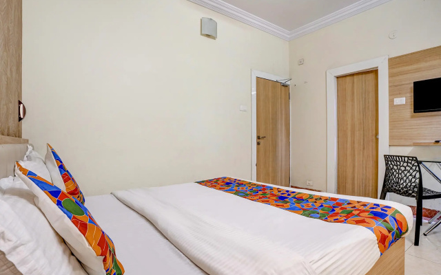 Fabhotel Heritage Palace